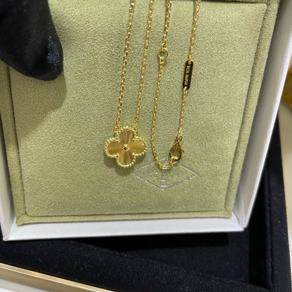 [Super CiCi ]CLOVER 15MM LASER NECKLACE