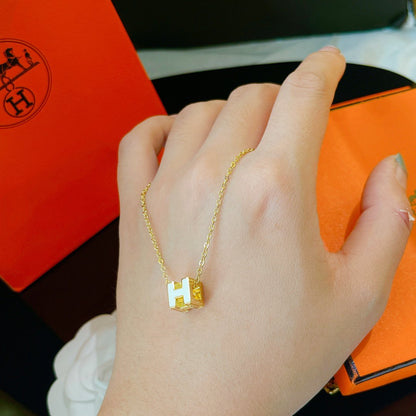 [Super CiCi ]H WHITE SQUARE GOLD NECKLACE