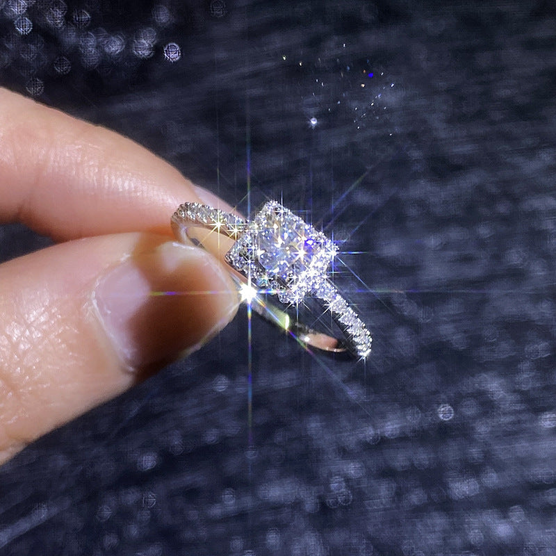 [Super CiCi]DAINTY SUGAR-CUBE MOISSANITE RING