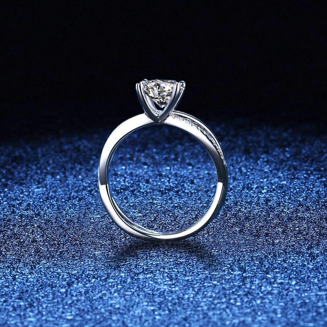[Super CiCi]ELEGANT 4-PRONG CROSSOVER MOISSANITE ENGAGEMENT RING