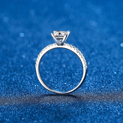 [Super CiCi]ELEGANT PRINCESS CUT MOISSANITE ENGAGEMENT RING