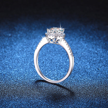 [Super CiCi]RADIANT ROUND HALO MOISSANITE ENGAGEMENT RING
