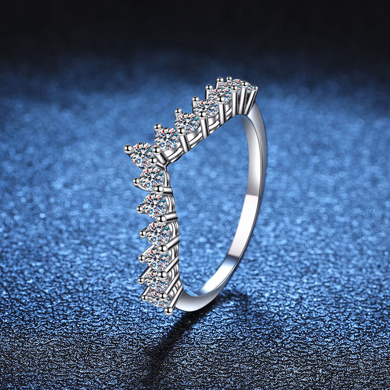 [Super CiCi]ELEGANT V-SHAPED CHEVRON MOISSANITE RING