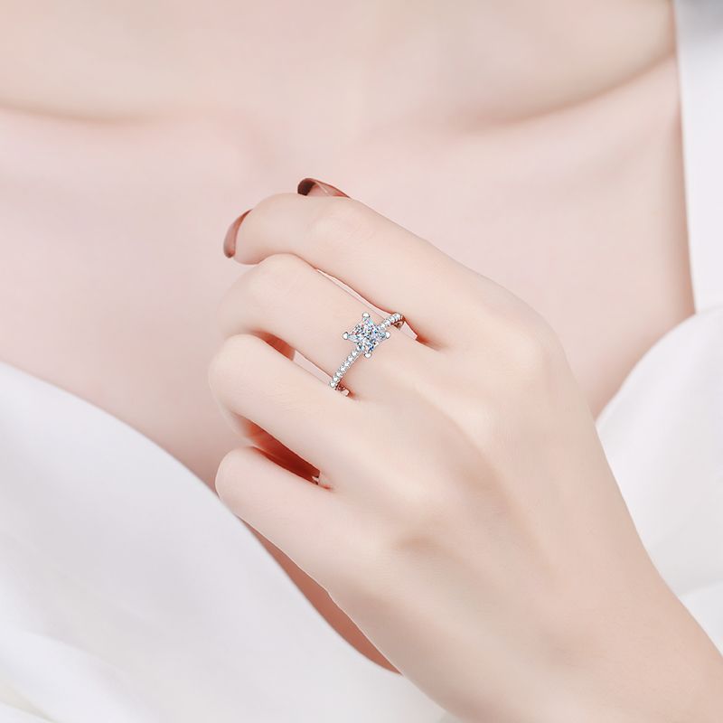 [Super CiCi]ELEGANT PRINCESS CUT MOISSANITE ENGAGEMENT RING