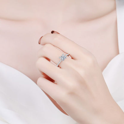 [Super CiCi]ELEGANT PRINCESS CUT MOISSANITE ENGAGEMENT RING
