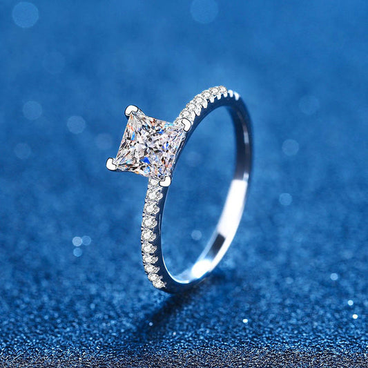 [Super CiCi]ELEGANT PRINCESS CUT MOISSANITE ENGAGEMENT RING