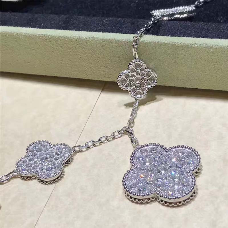 [Super CiCi ]CLOVER 6 MOTIFS SILVER DIAMOND BRACELET