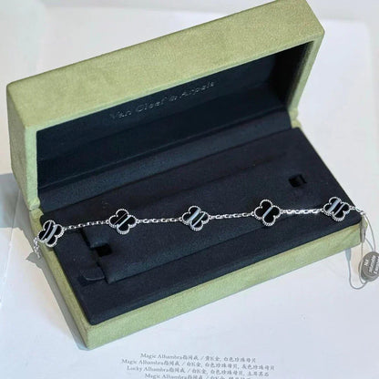 [Super CiCi ] CLOVER 5 MOTIF PULSAR STONE BRACELET COLLECTION