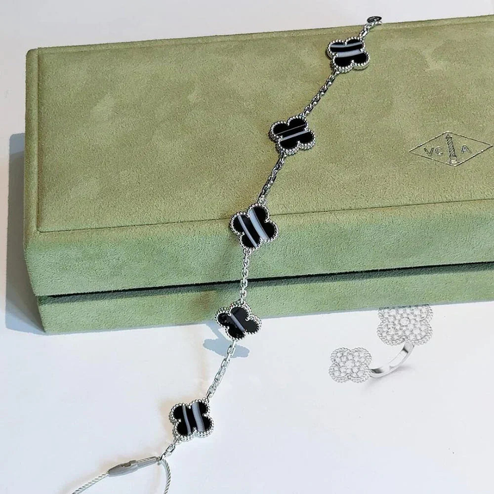 [Super CiCi ] CLOVER 5 MOTIF PULSAR STONE BRACELET COLLECTION