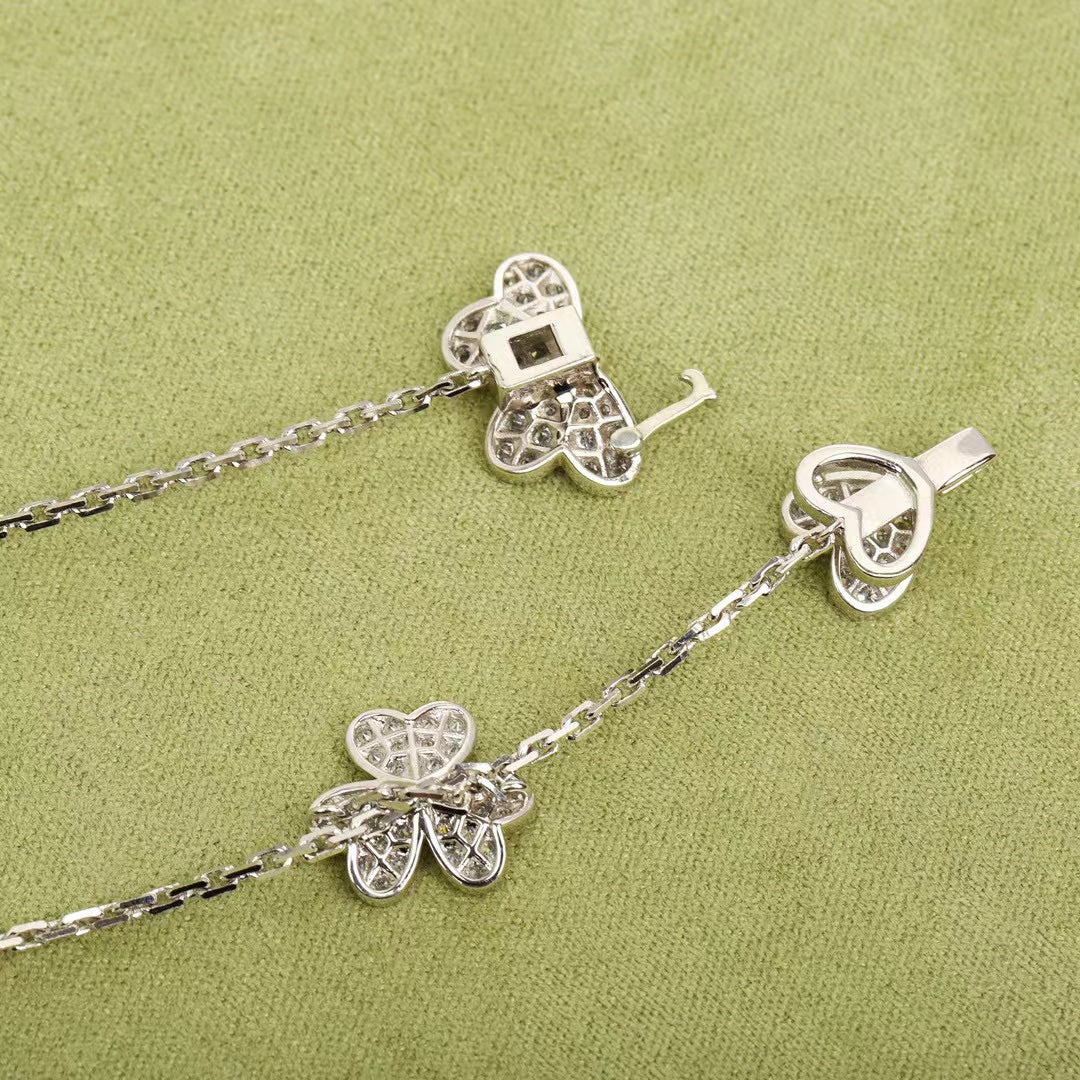 [Super CiCi ]FRIVOLE SILVER 9 FLOWERS NECKLACE
