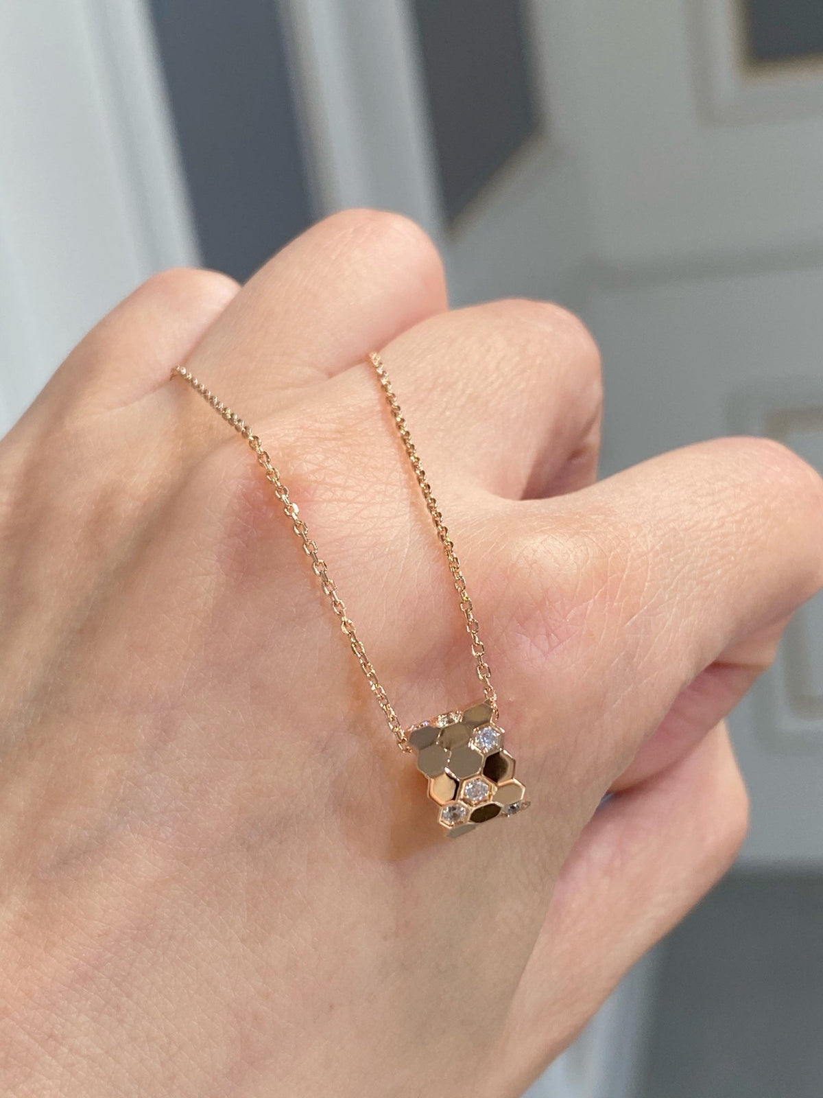 [Super CiCi ]BEE LOVE DIAMOND NECKLACE