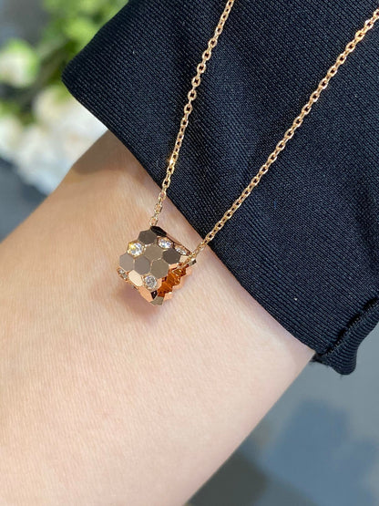 [Super CiCi ]BEE LOVE DIAMOND NECKLACE