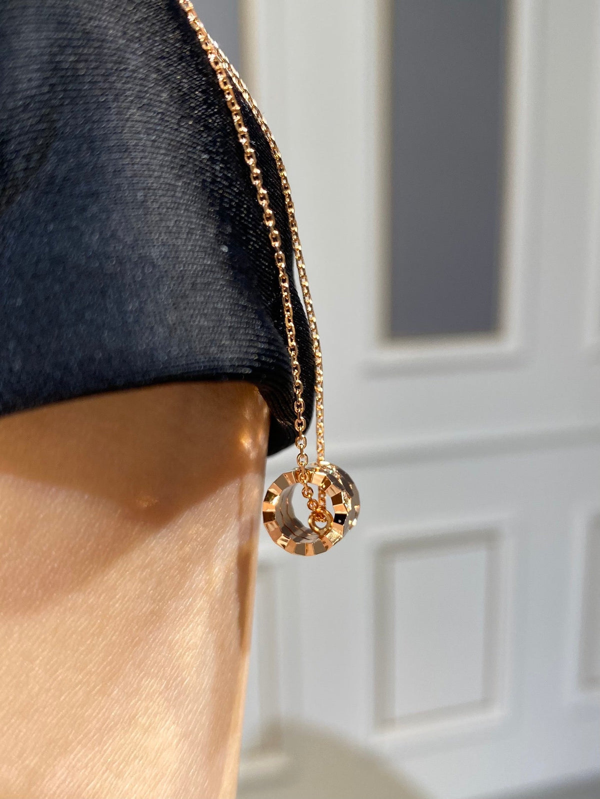 [Super CiCi ]BEE LOVE DIAMOND NECKLACE