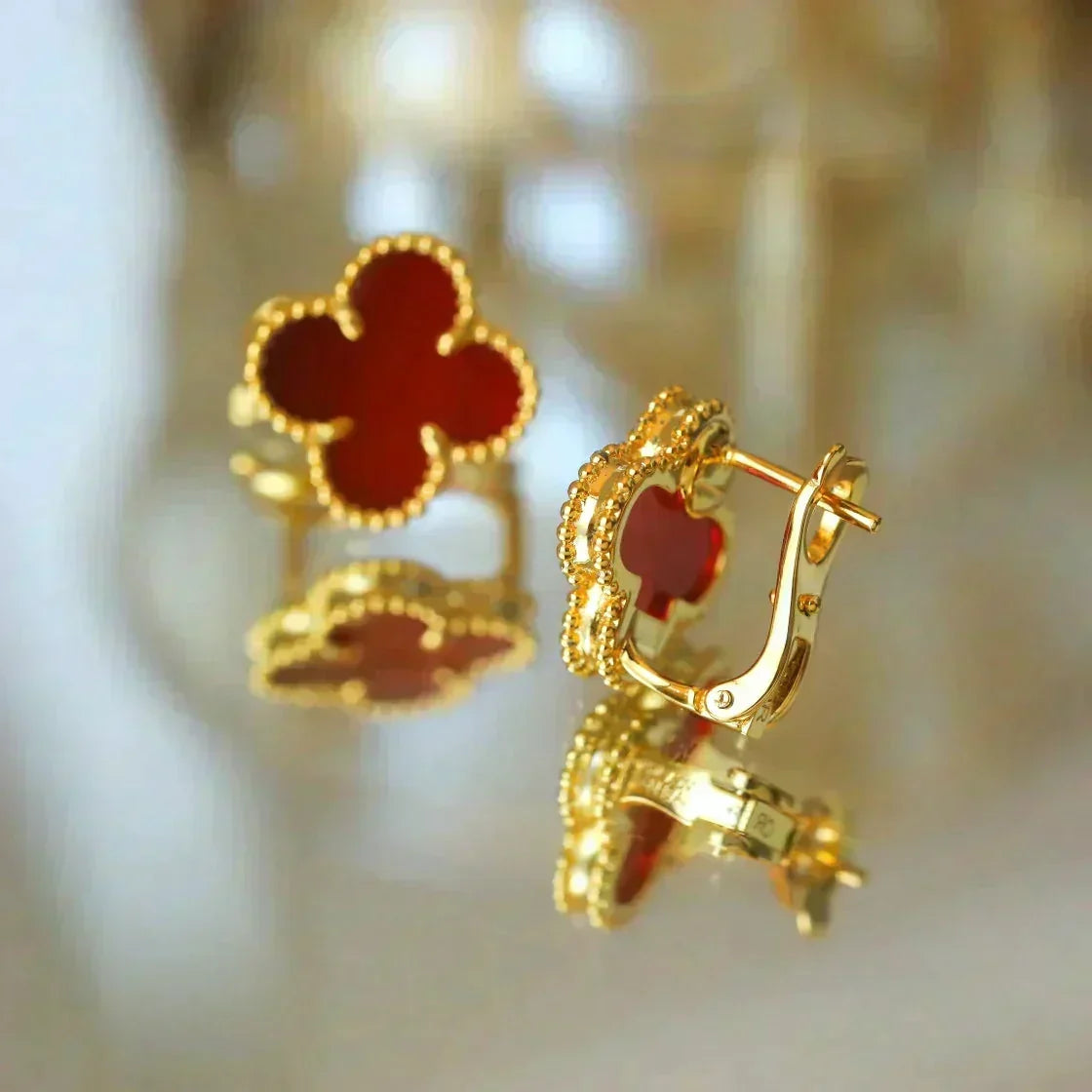 [Super CiCi ]CLOVER MEDIUM 1 MOTIFS CARNELIAN  EARRINGS
