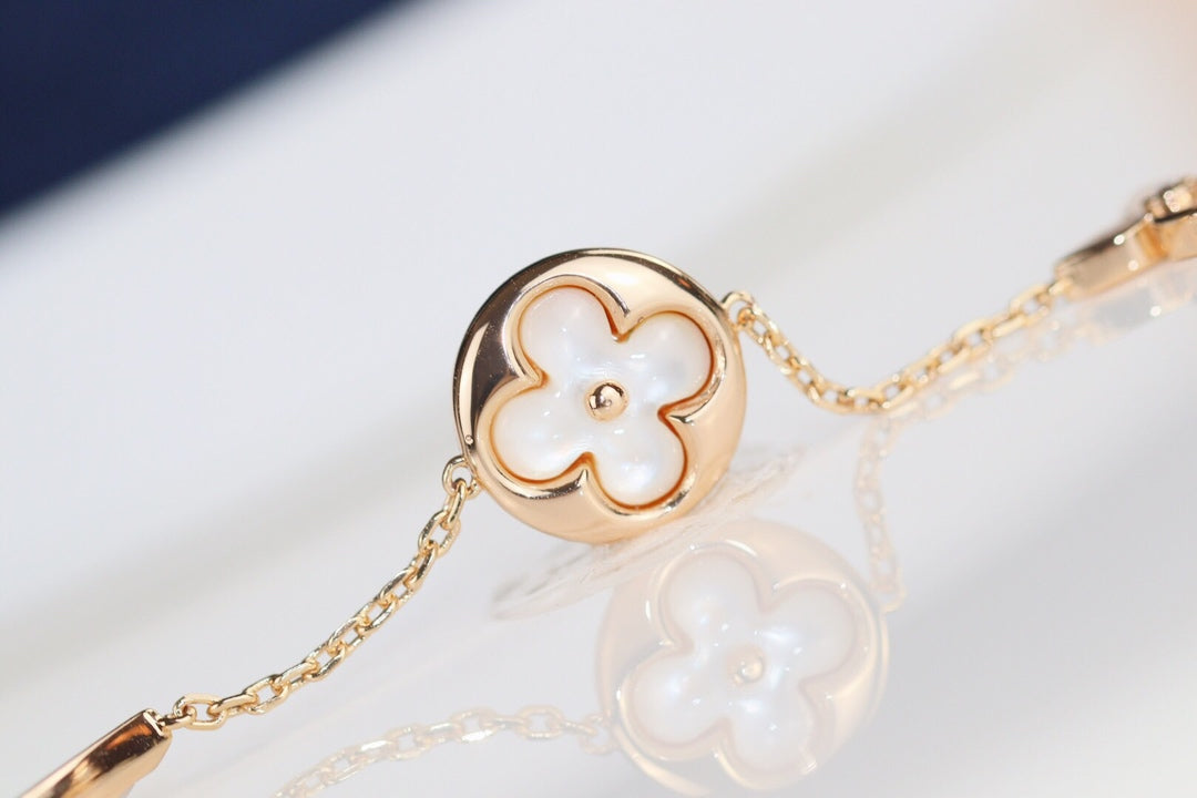 [Super CiCi ]LEAF CLOVER BRACELET