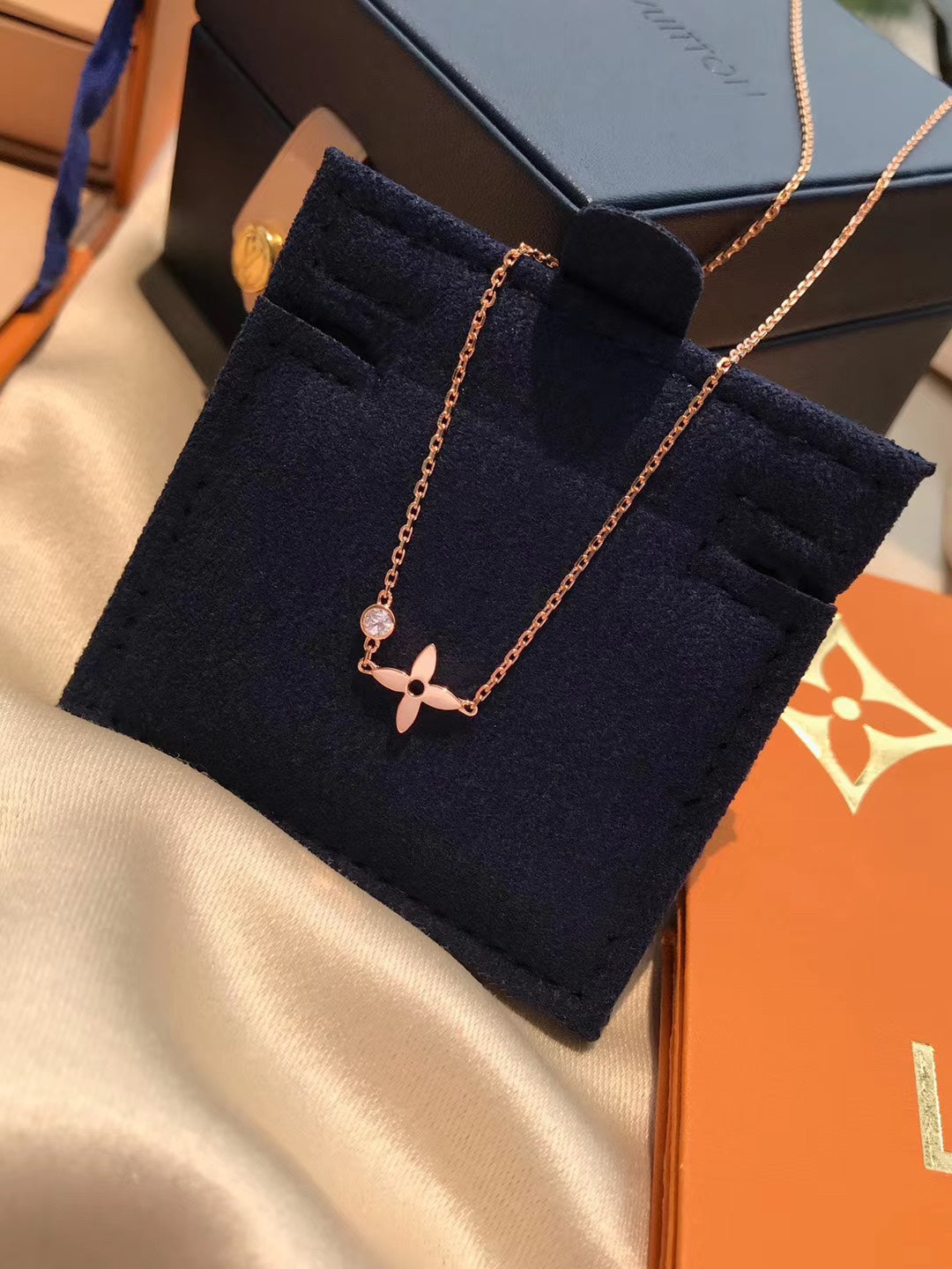 [Super CiCi ]BLOSSOM PENDANT PINK GOLD AND DIAMOND