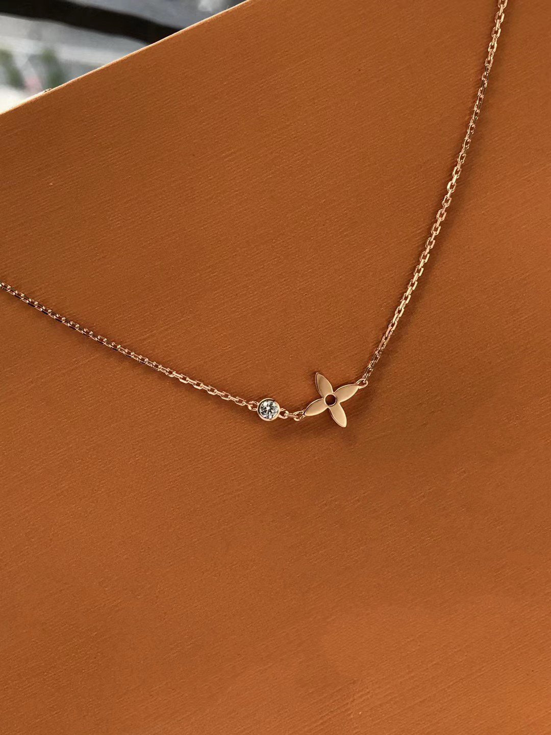 [Super CiCi ]BLOSSOM PENDANT PINK GOLD AND DIAMOND