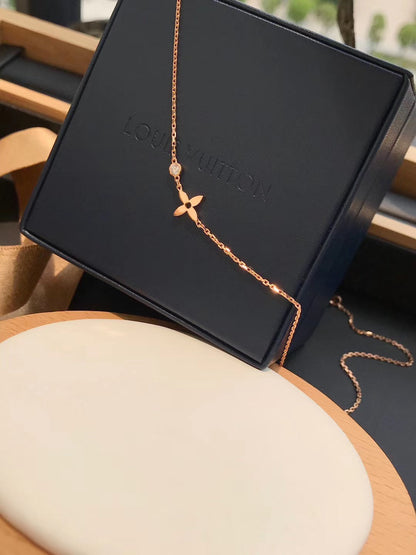 [Super CiCi ]BLOSSOM PENDANT PINK GOLD AND DIAMOND