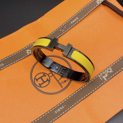 [Super CiCi ]CLIC HM SO BLACK YELLOW BRACELET