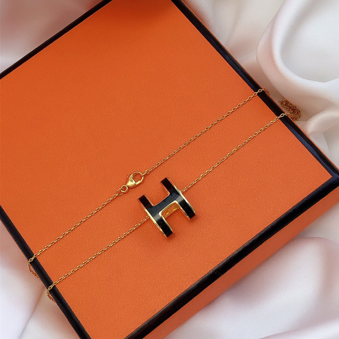 [Super CiCi ]HM CLIC BLACK ENAMEL GOLD NECKLACE