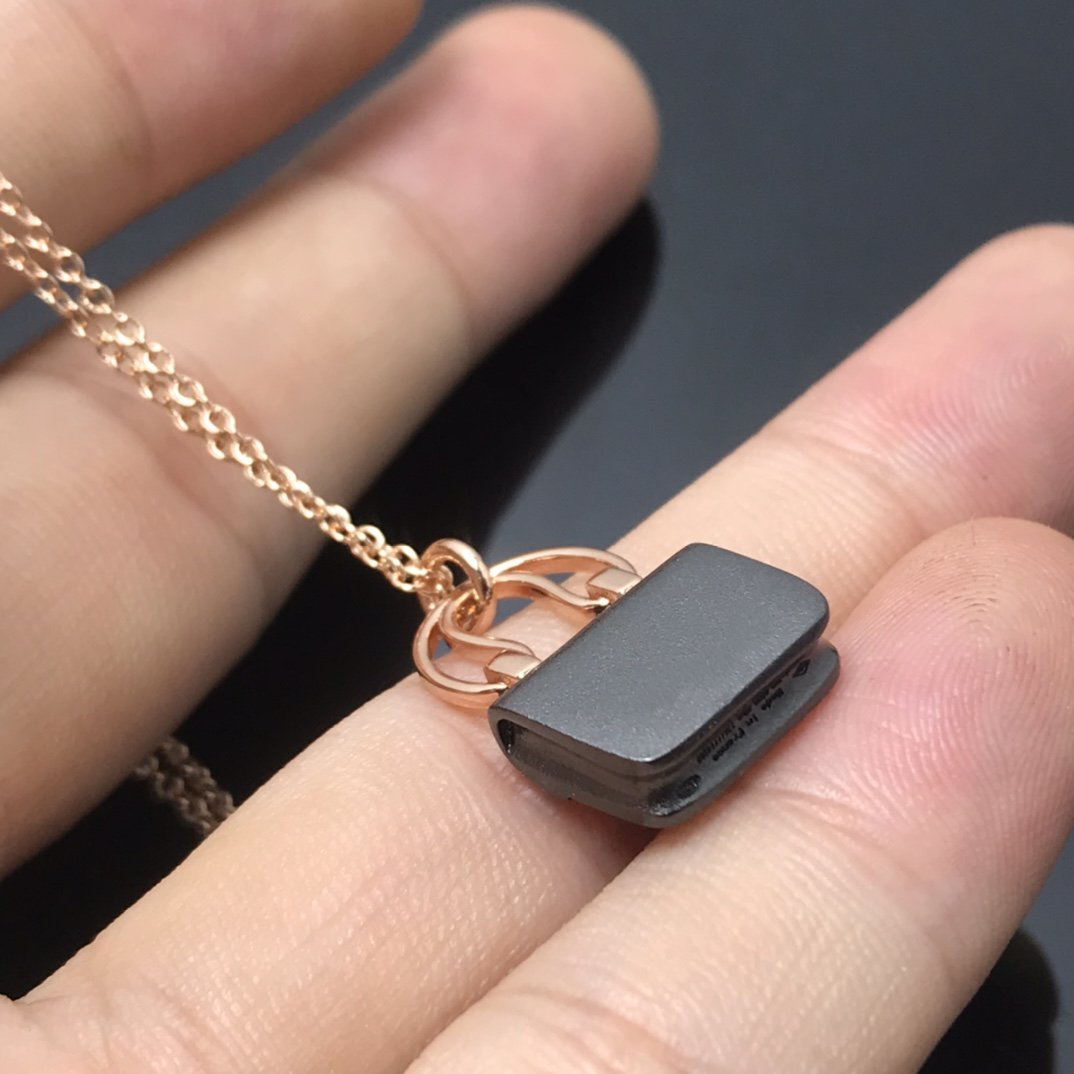 [Super CiCi ]WOMEN'S HM AMULETTES CONSTANCE PENDANT NECKLACE