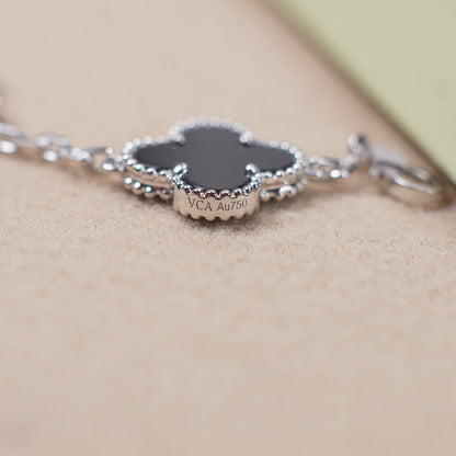 [Super CiCi ] CLOVER 5 MOTIF ONYXS BRACELET COLLECTION