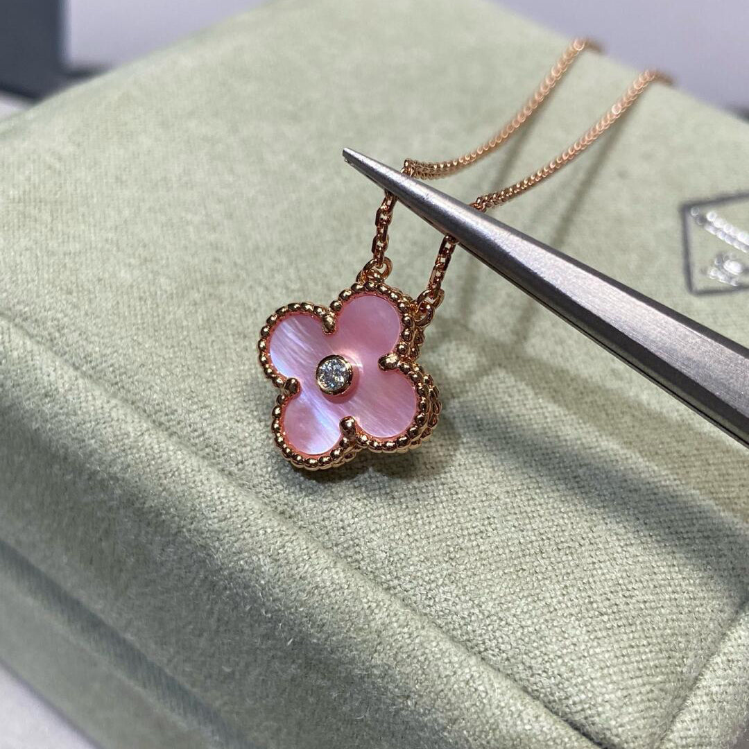 [Super CiCi ]CLOVER 15MM DIAMOND PINK MOP NECKLACE