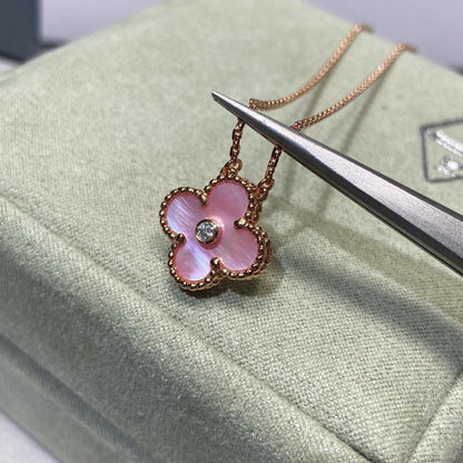 [Super CiCi ]CLOVER 15MM DIAMOND PINK MOP NECKLACE