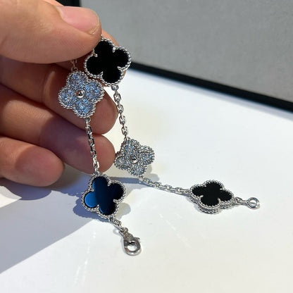 [Super CiCi ] CLOVER 5 MOTIF ONYXS BRACELET COLLECTION