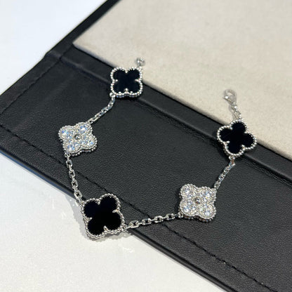 [Super CiCi ] CLOVER 5 MOTIF ONYXS BRACELET COLLECTION