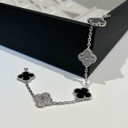 [Super CiCi ] CLOVER 5 MOTIF ONYXS BRACELET COLLECTION