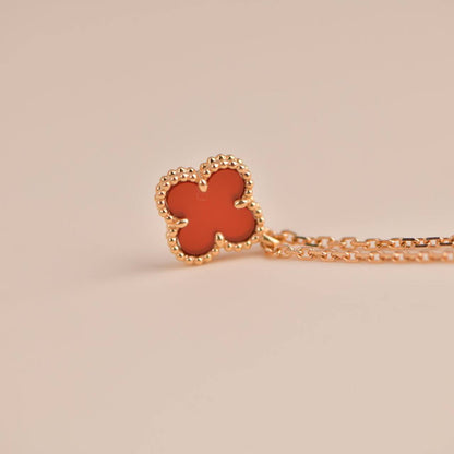 [Super CiCi ]CLOVER MINI 9.5MM WHITE CARNELIANS NECKLACE