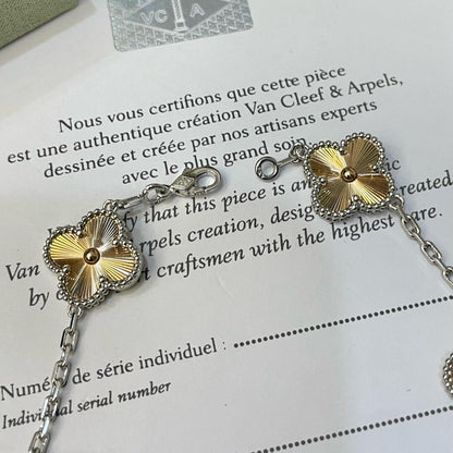 [Super CiCi ]CLOVER  5 MOTIFS  CHRISTMAS LIMITED EDITION BRACELET