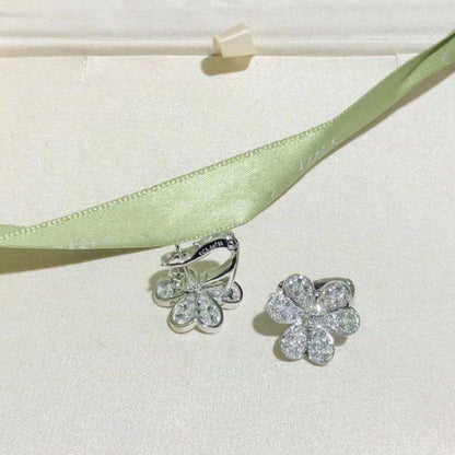 [Super CiCi ]FRIVOLE SILVER FLOWER DIAMOND EARRINGS