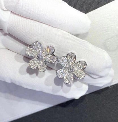 [Super CiCi ]FRIVOLE SILVER FLOWER DIAMOND EARRINGS