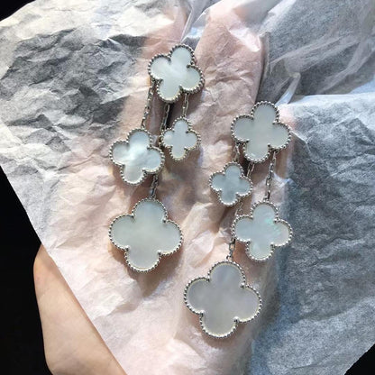 [Super CiCi ]CLOVER EARRINGS WHITE MOP 4 MOTIFS SILVER