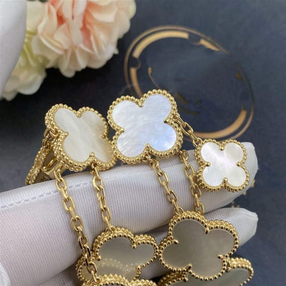[Super CiCi ]CLOVER EARRINGS WHITE MOP 4 MOTIFS GOLD