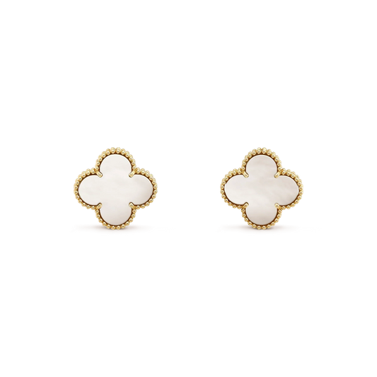 [Super CiCi ]CLOVER MEDIUM 1 MOTIFS  WHITE MOP STUD EARRINGS