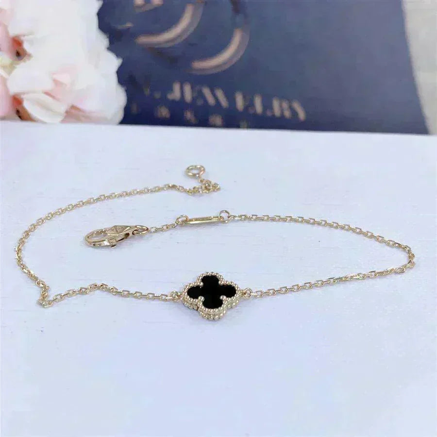 [Super CiCi ]CLOVER ONYX SINGLE FLOWER BRACELET