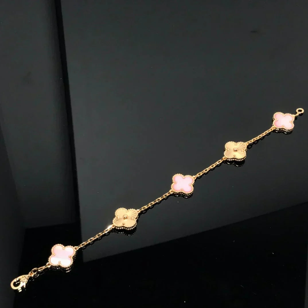 [Super CiCi ] CLOVER 5 MOTIFS  PINK MOP BRACELET COLLECTION
